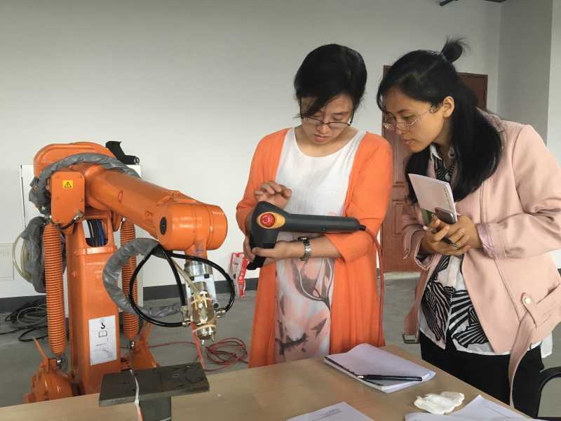 ���I�C���ˌ���