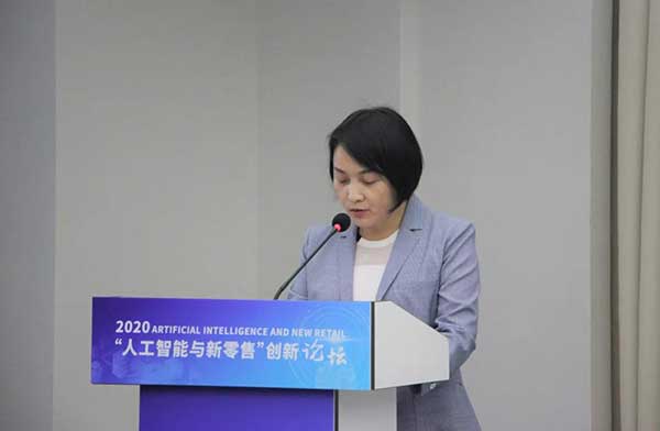 ����ף�R2020���˹������c�����ۡ�����Փ���A�M��Ļ